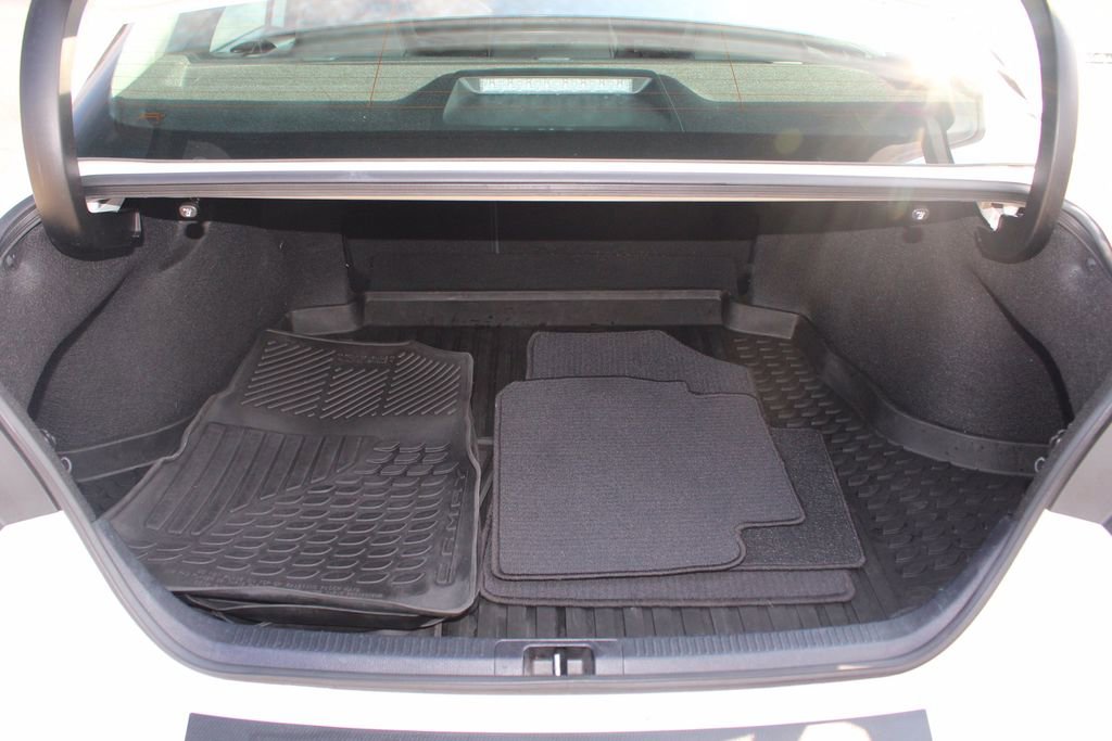 Used 2022 Toyota Camry SE image 27