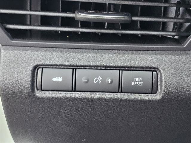 Used 2023 Nissan Altima 2.5 SV FWD image 19