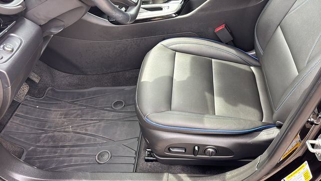 Used 2024 Buick Envista Sport Touring w/ Convenience I Package FWD image 25