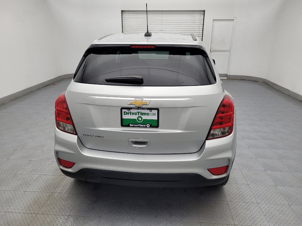 Used 2020 Chevrolet Trax LS w/ Tint and Cruise Package image 7