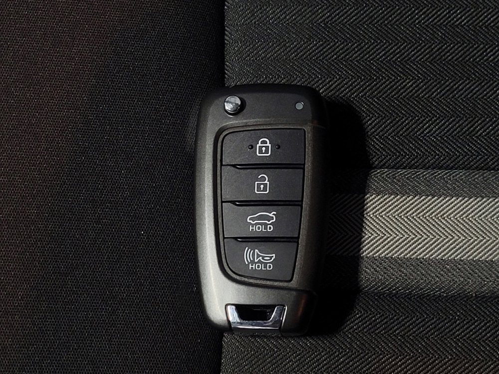 Used 2023 Hyundai Sonata SE FWD image 32