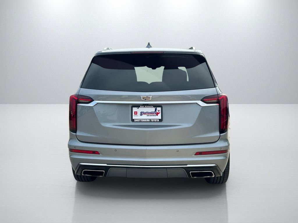 Used 2023 Cadillac XT6 Luxury FWD image 6