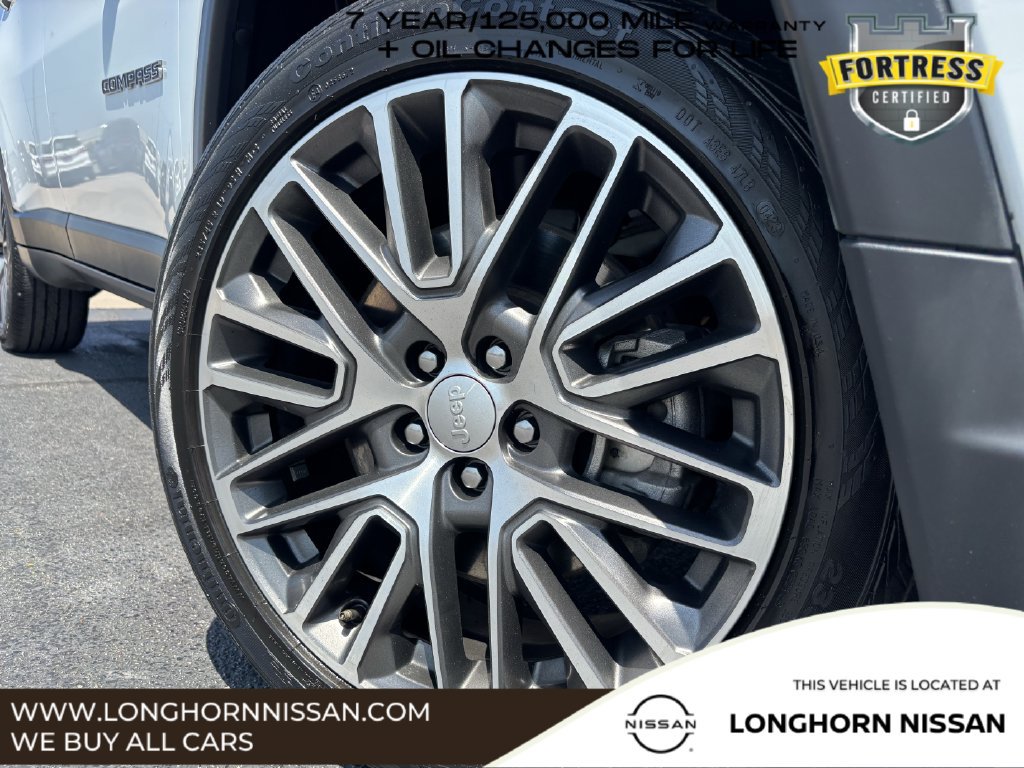 Used 2023 Jeep Compass Limited w/ Elite Group AWD/4WD image 9
