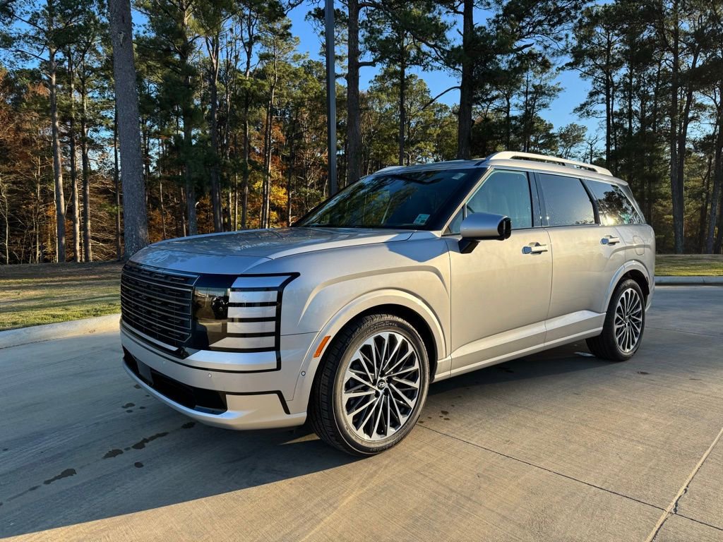 Used 2026 Hyundai Palisade Calligraphy image 1