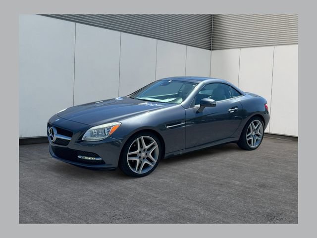 Used 2015 Mercedes-Benz SLK 250 image 1