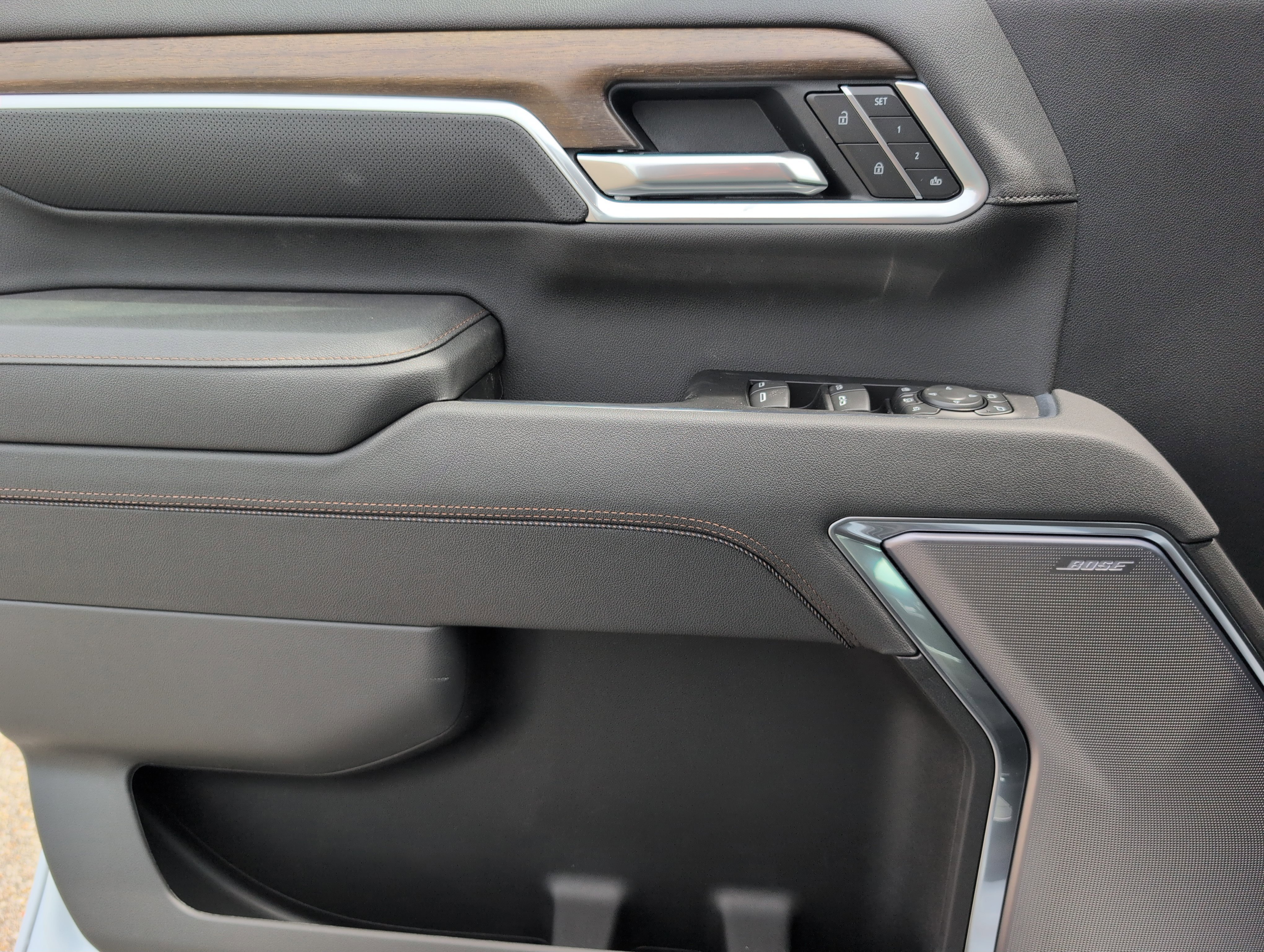 New 2026 Chevrolet Silverado 2500 High Country w/ High Country Premium Package AWD/4WD image 15
