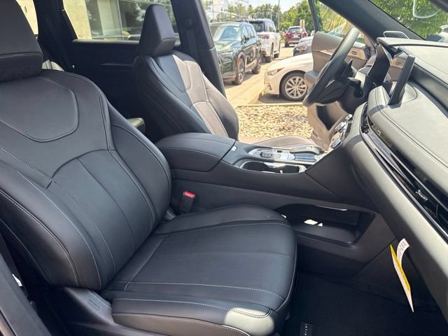 New 2027 INFINITI QX60 Sport w/ Dark Cargo Package AWD/4WD image 15