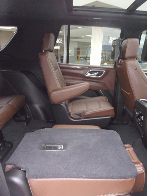Used 2021 Chevrolet Tahoe High Country w/ Premium Package image 42
