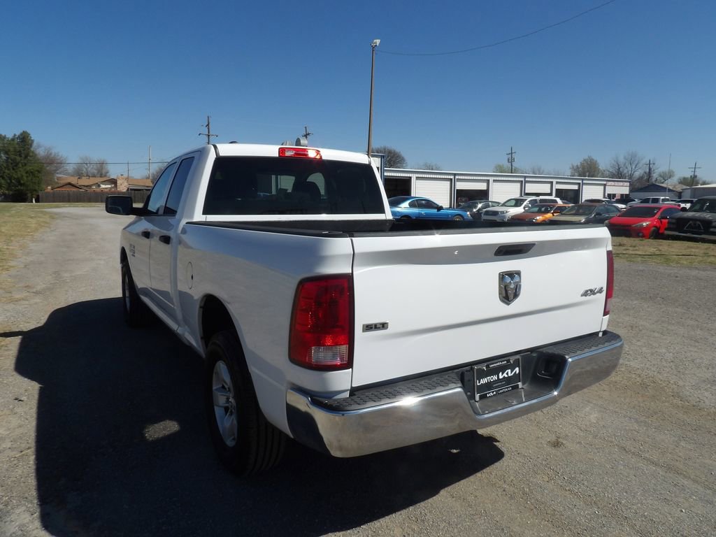 Used 2024 RAM 1500 Classic SLT AWD/4WD image 9