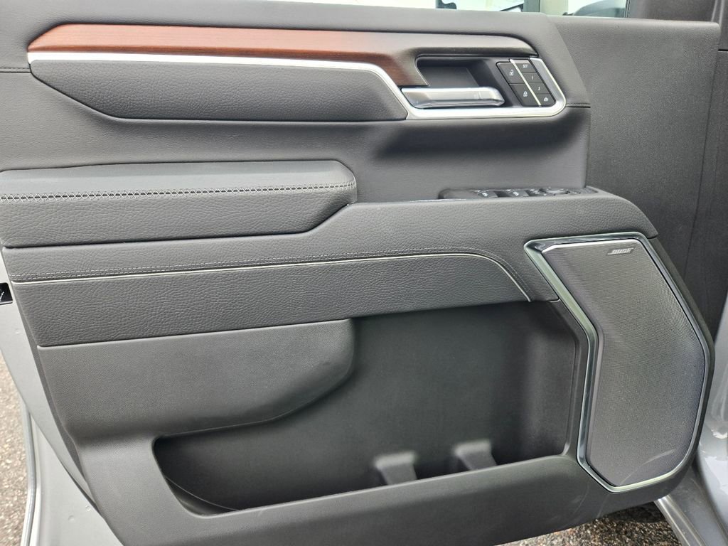 New 2025 GMC Sierra 2500 Denali w/ Denali Reserve Package image 24