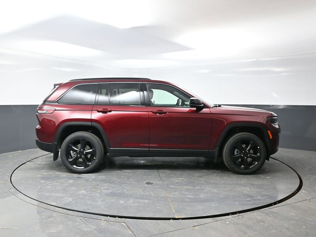 New 2026 Jeep Grand Cherokee Limited w/ Limited Altitude Package image 2
