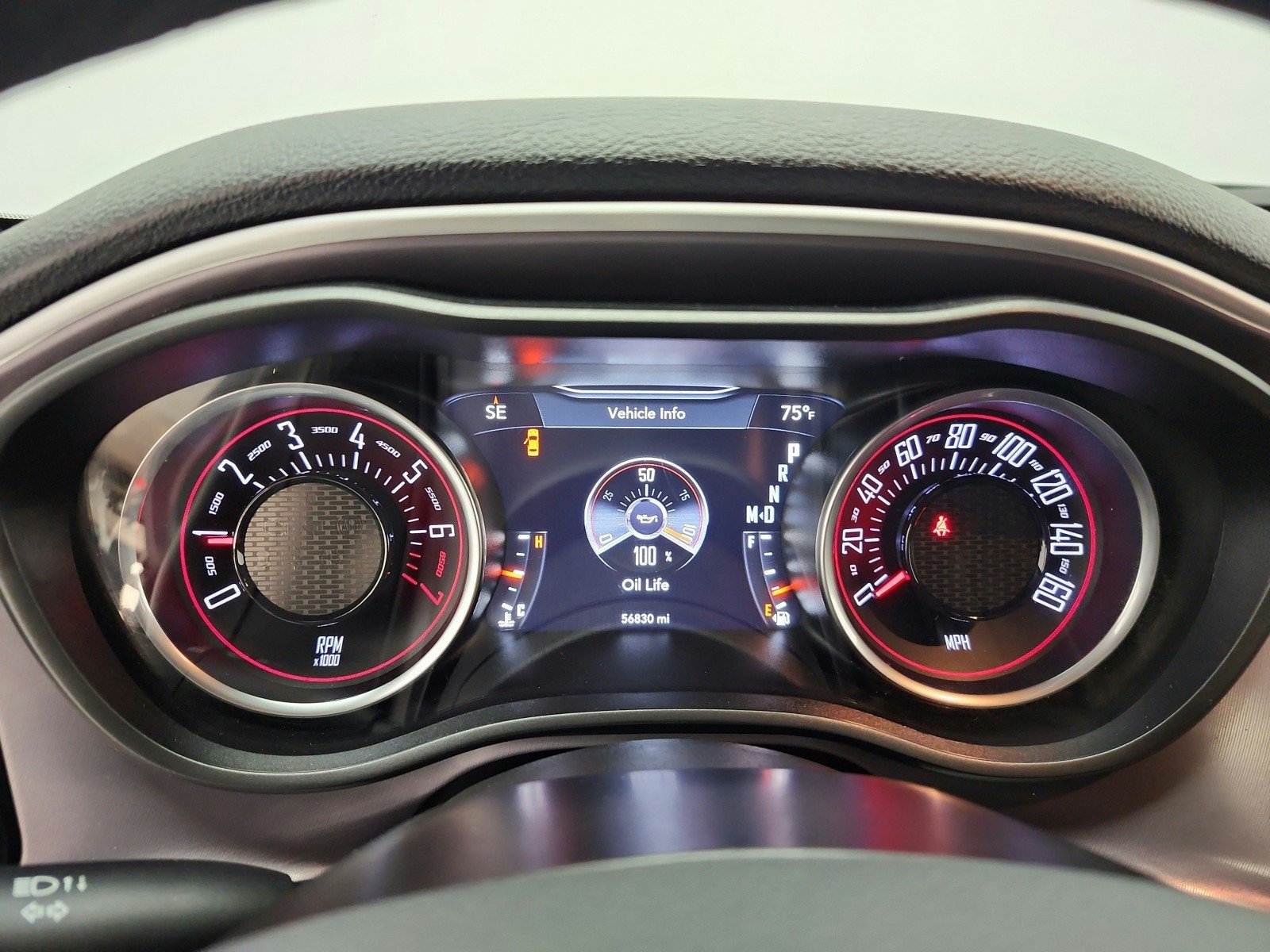 Used 2019 Dodge Challenger SXT RWD image 11
