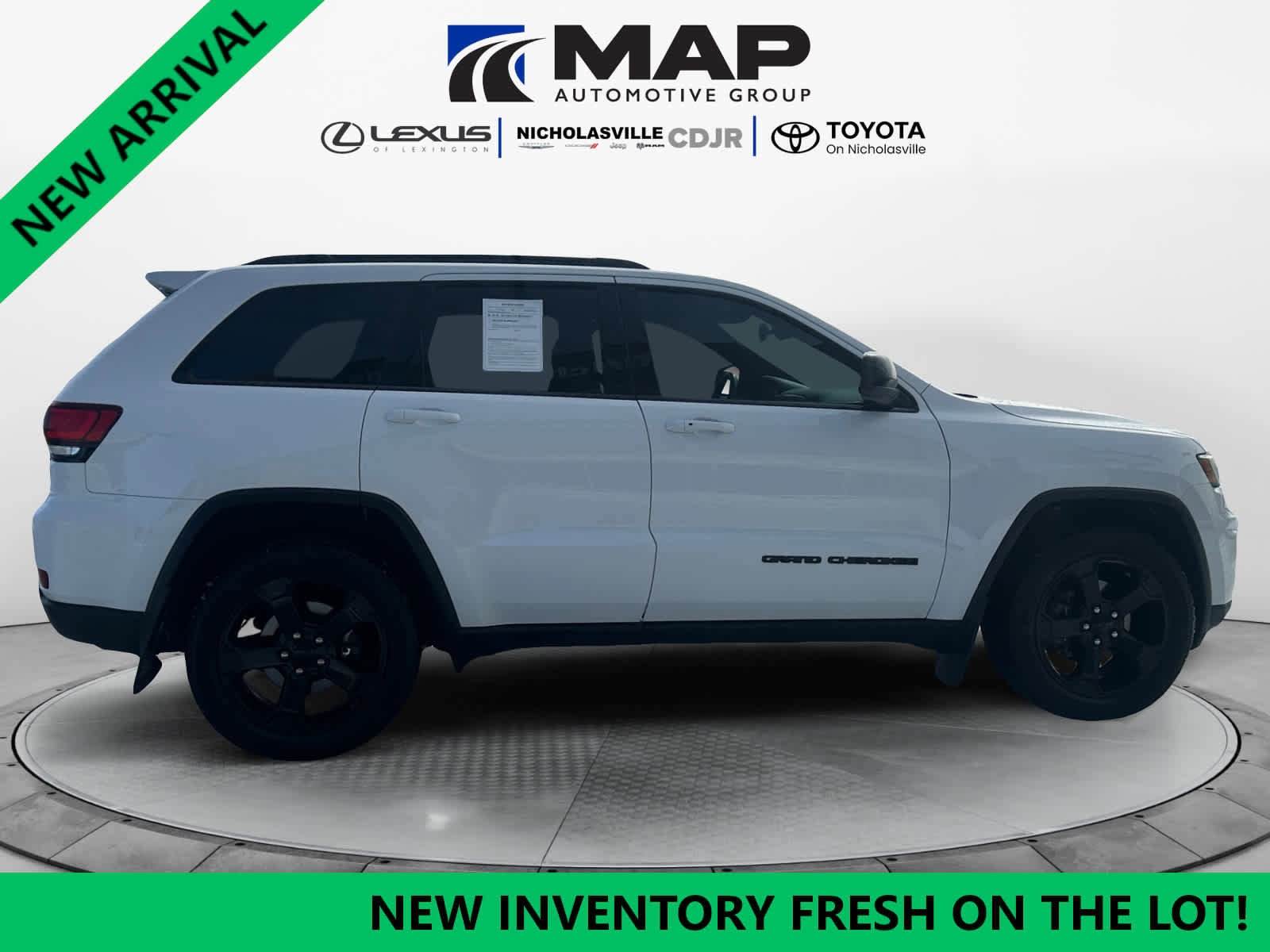 Used 2018 Jeep Grand Cherokee Laredo image 6