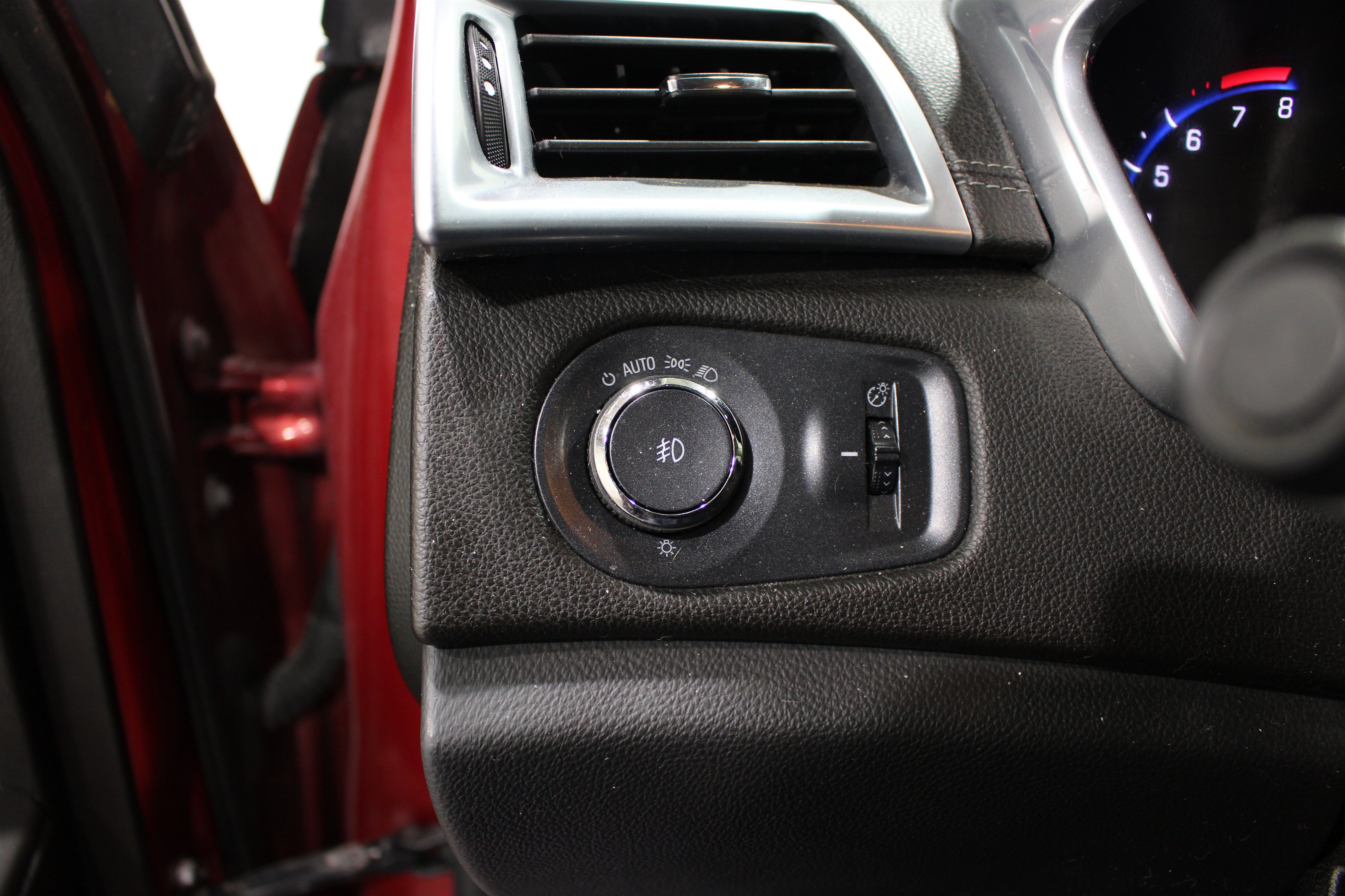 Used 2013 Cadillac SRX Premium AWD/4WD image 9