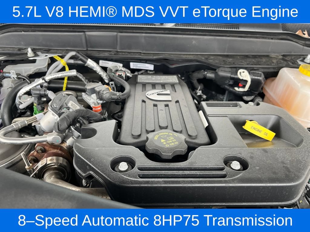 New 2025 RAM 5500 Tradesman AWD/4WD image 4