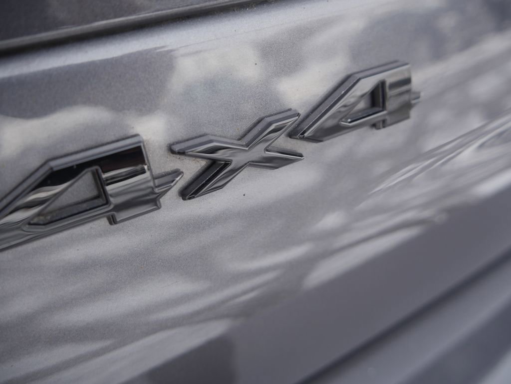 Used 2023 Jeep Grand Cherokee L Altitude image 9