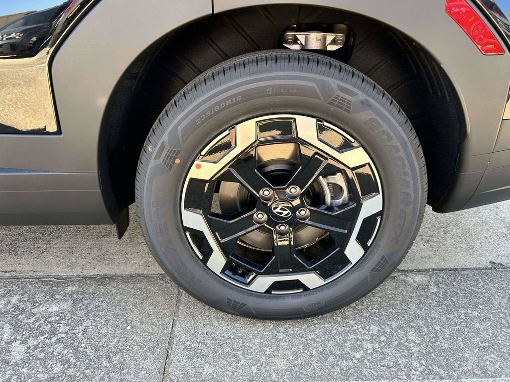 New 2027 Hyundai Santa Fe SE FWD image 3