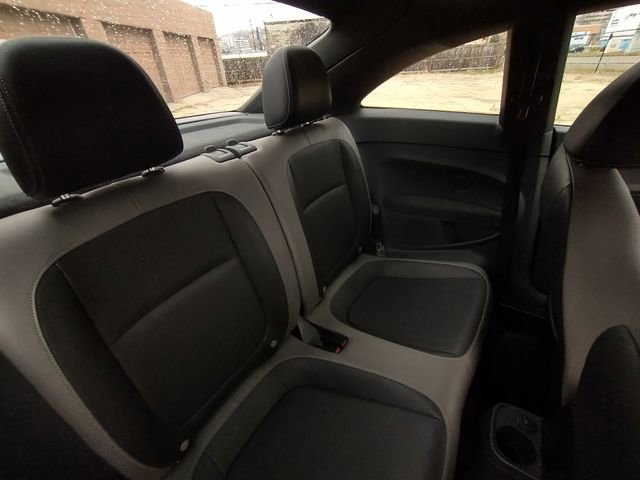 Used 2015 Volkswagen Beetle 1.8T image 29
