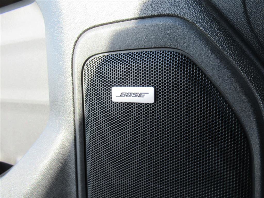 Used 2021 Chevrolet Silverado 1500 High Country w/ Technology Package image 32