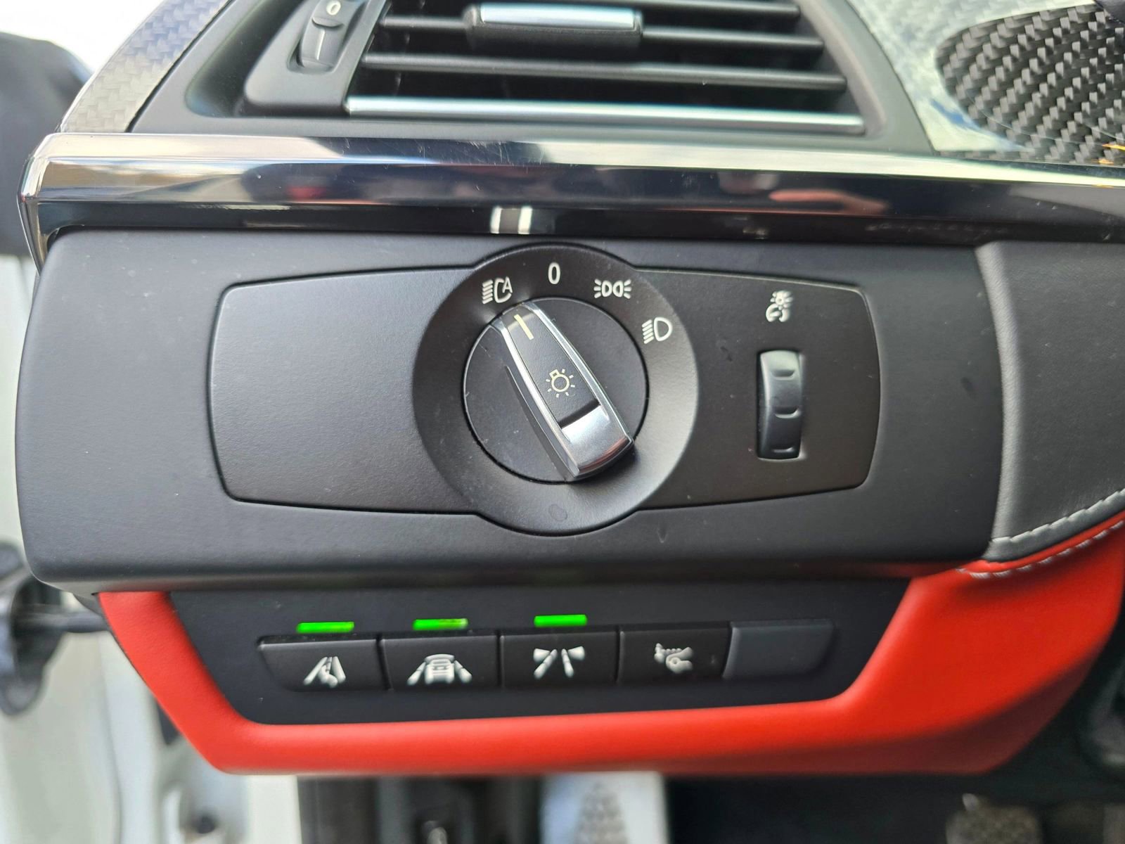 Used 2016 BMW M6 Gran Coupe image 25