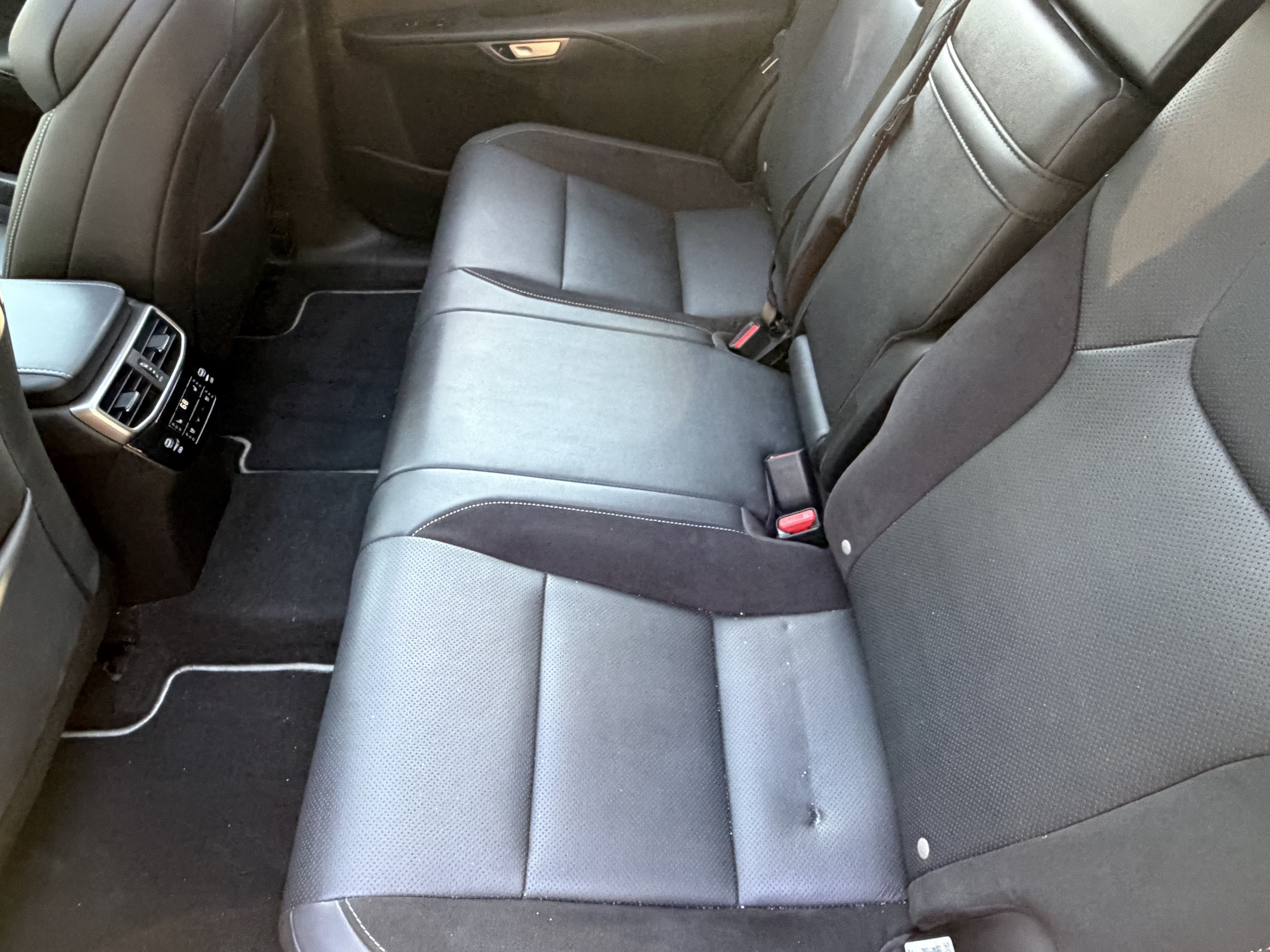 Used 2024 Lexus RX 500h F Sport w/ Convenience Package AWD/4WD image 30