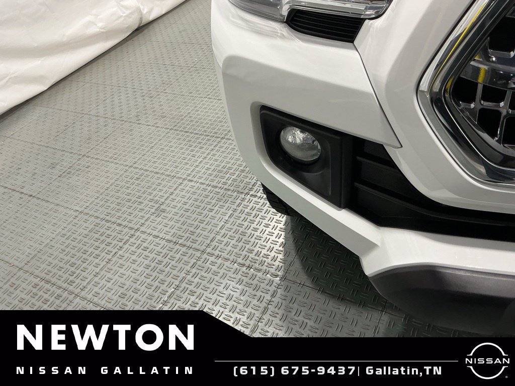 Used 2017 Toyota Tacoma TRD Off-Road w/ Tow Package (A/T) AWD/4WD image 49
