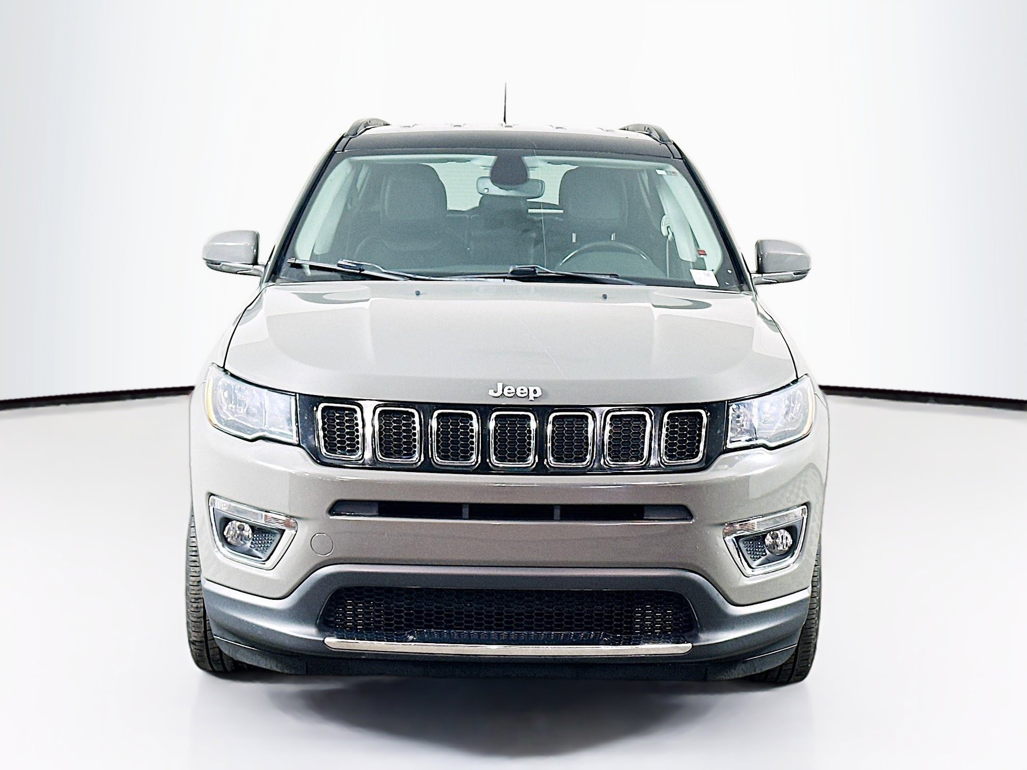 Used 2020 Jeep Compass Limited FWD image 2