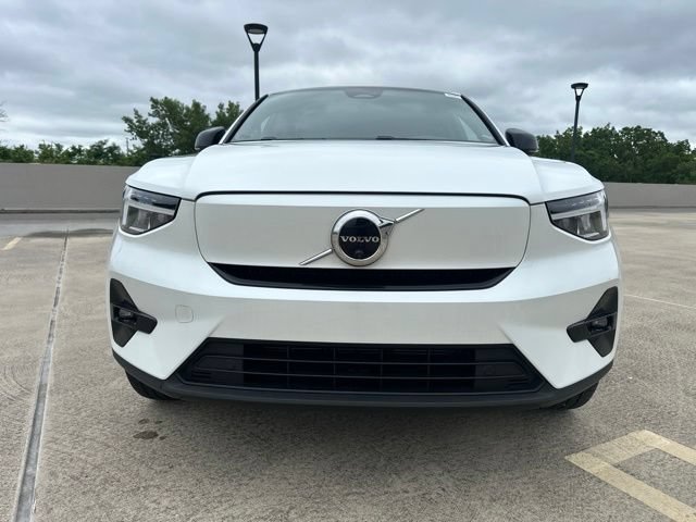 Certified 2023 Volvo C40 P8 Recharge Plus w/ Protection Package Premier AWD/4WD image 2