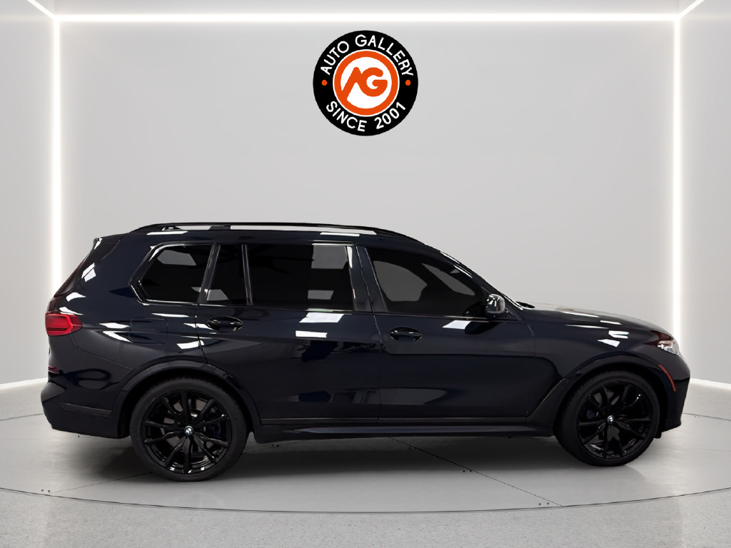Used 2020 BMW X7 M50i w/ Dynamic Handling Package AWD/4WD image 9