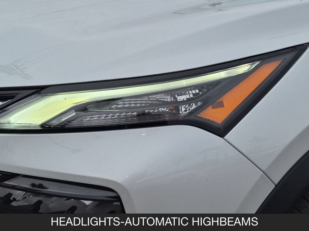 Certified 2026 Nissan Rogue SV FWD image 10