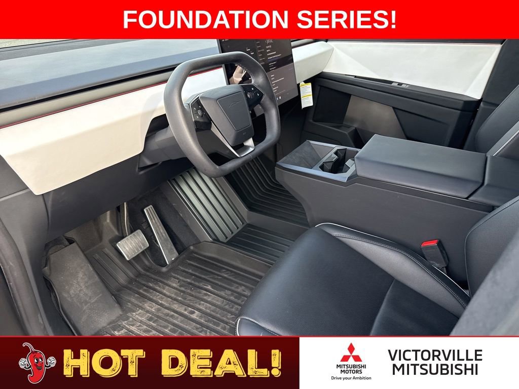 Used 2024 Tesla Cybertruck AWD Crew Cab image 23