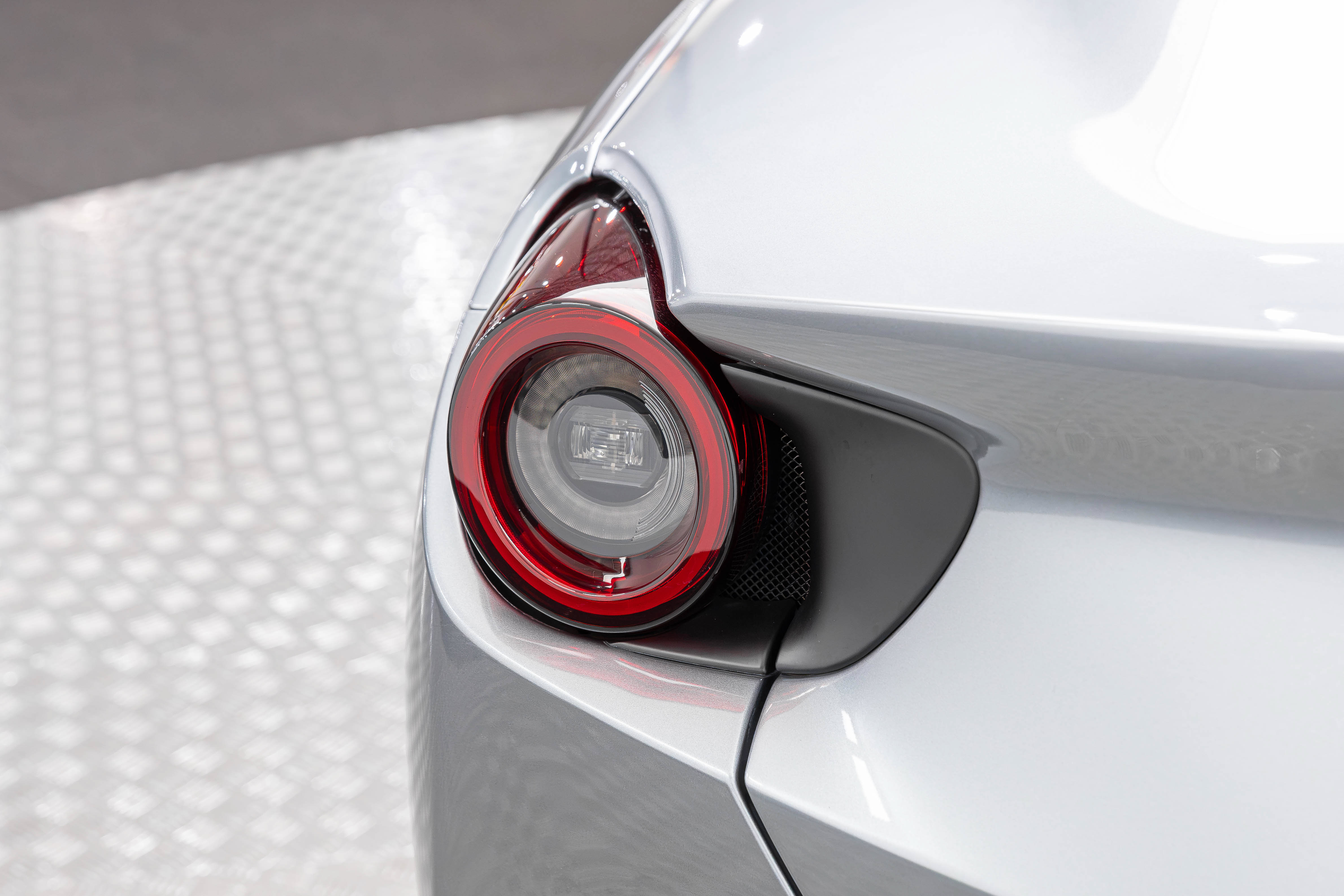Certified 2019 Ferrari Portofino RWD image 63