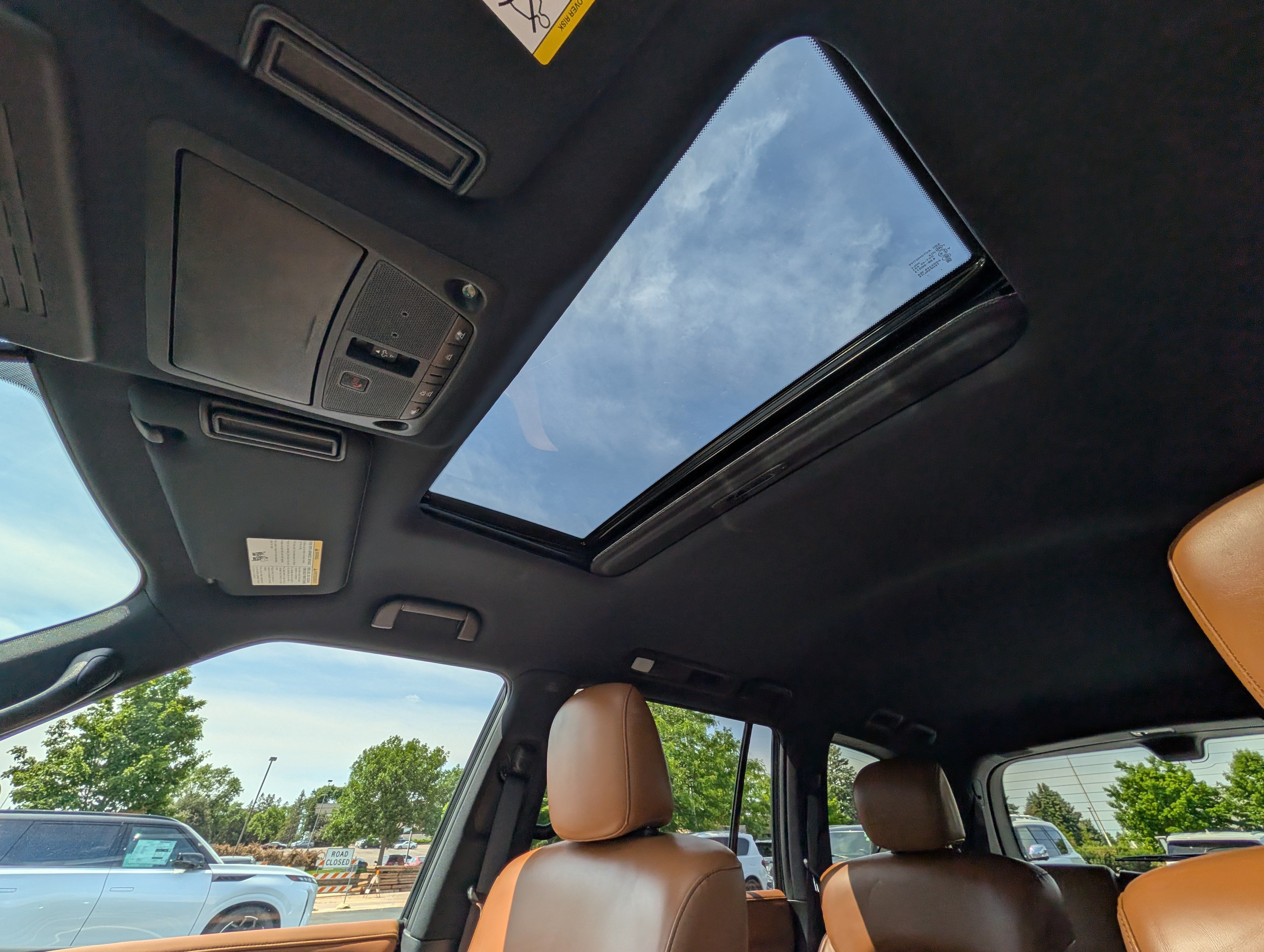 Certified 2024 INFINITI QX80 Sensory AWD/4WD image 32