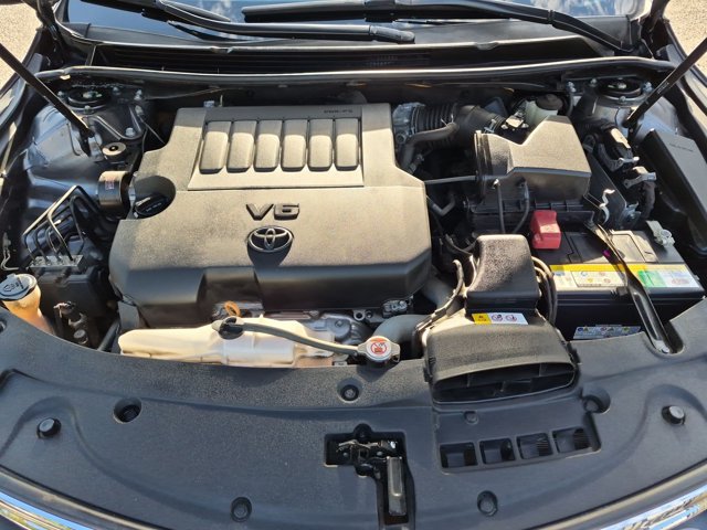 Used 2018 Toyota Avalon XLE FWD image 22