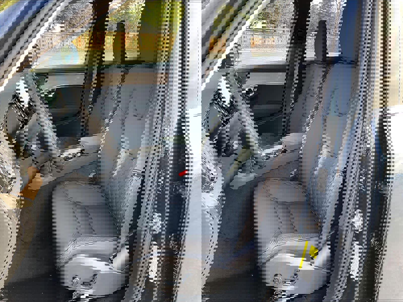 New 2026 Volvo XC90 B5 Plus w/ Protection Package image 11