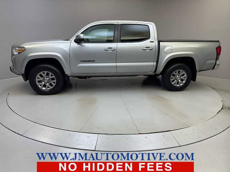 Used 2019 Toyota Tacoma SR5 image 2