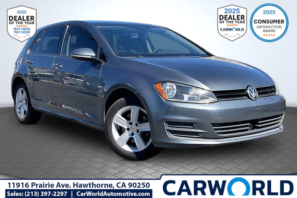 Used 2017 Volkswagen Golf SE