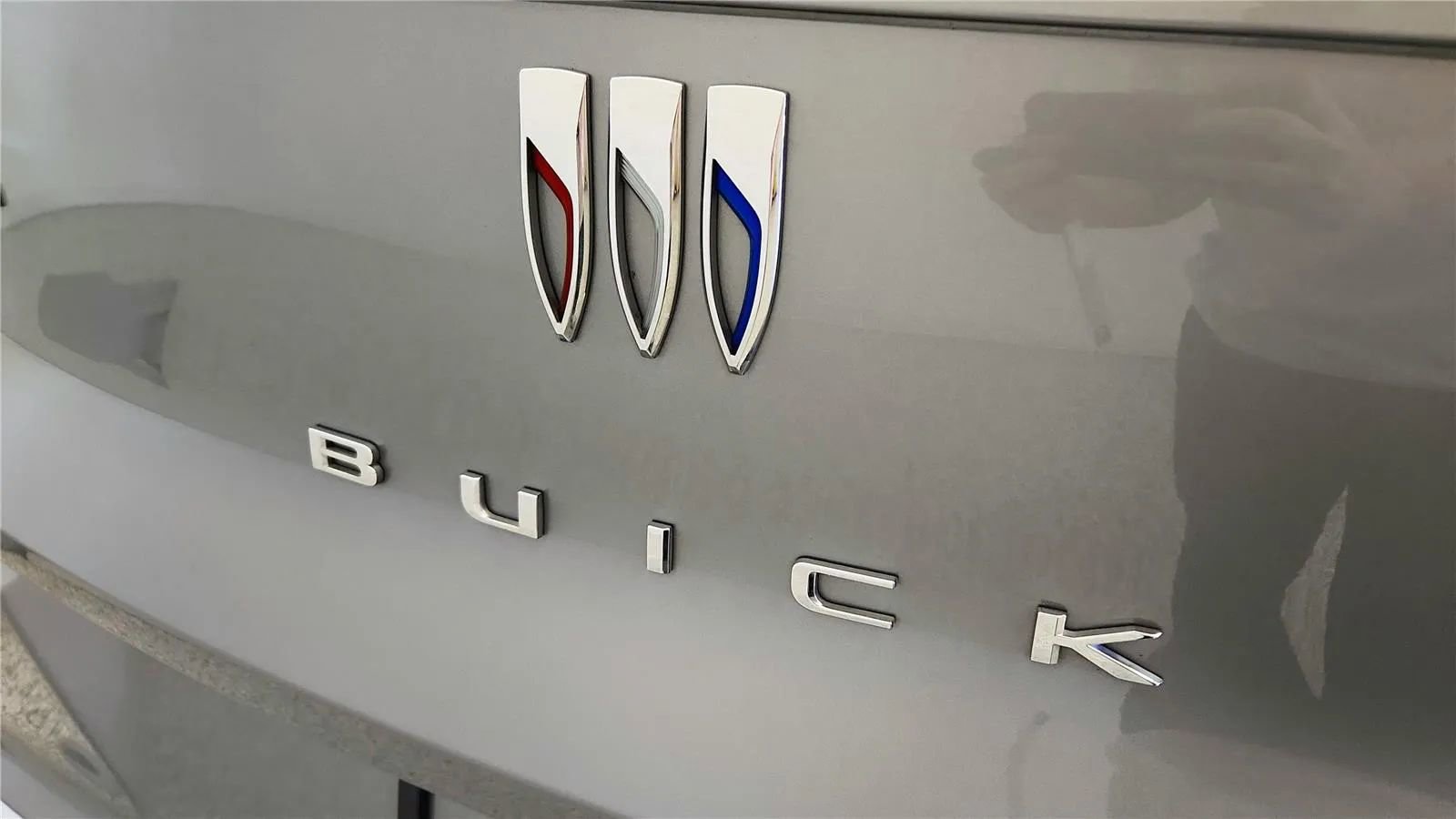 Used 2024 Buick Envista Avenir image 16