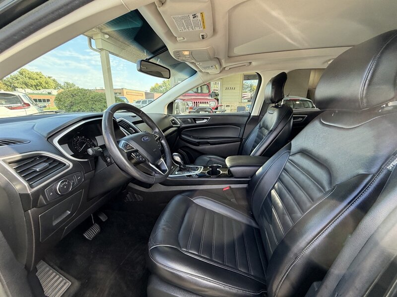 Used 2015 Ford Edge SEL w/ Equipment Group 201A AWD/4WD image 15