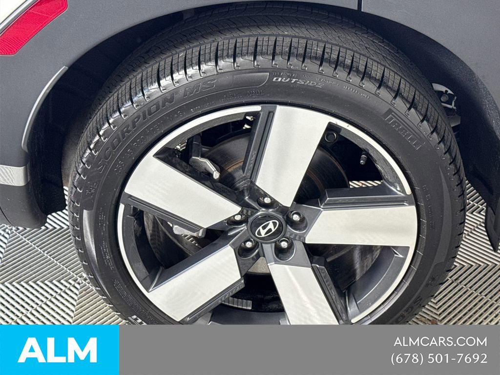 Used 2026 Hyundai Santa Fe Limited AWD/4WD image 21
