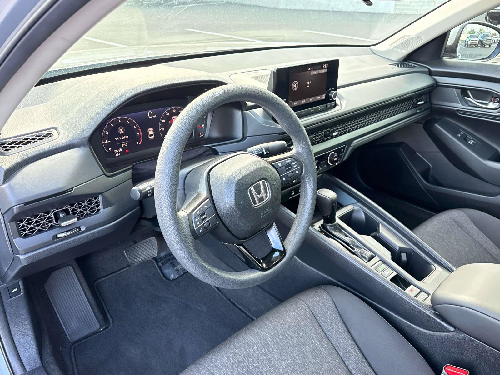 Used 2023 Honda Accord EX image 10