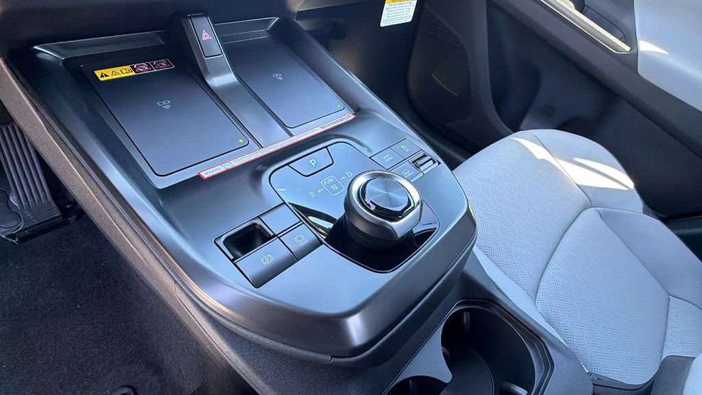 New 2026 Subaru Solterra Premium image 24