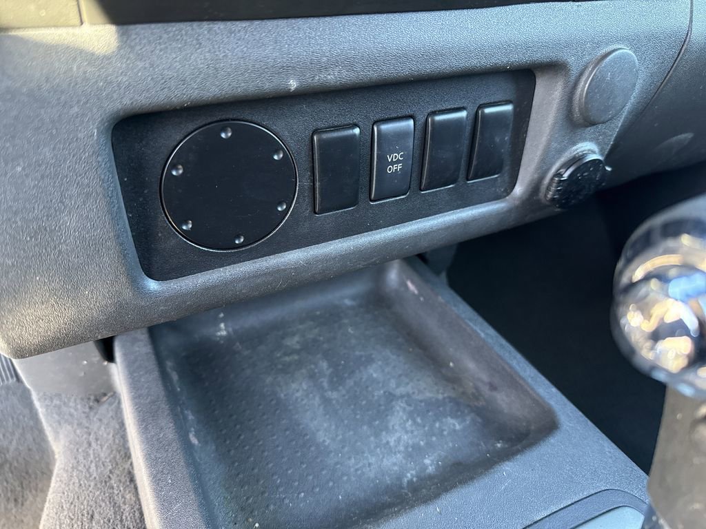 Used 2008 Nissan Xterra X image 30