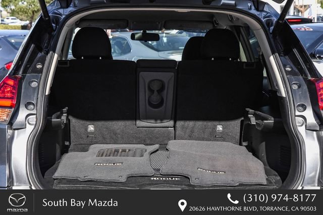 Used 2018 Nissan Rogue SV image 25