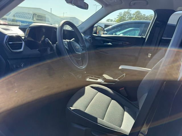 Used 2025 Chevrolet TrailBlazer LT image 6