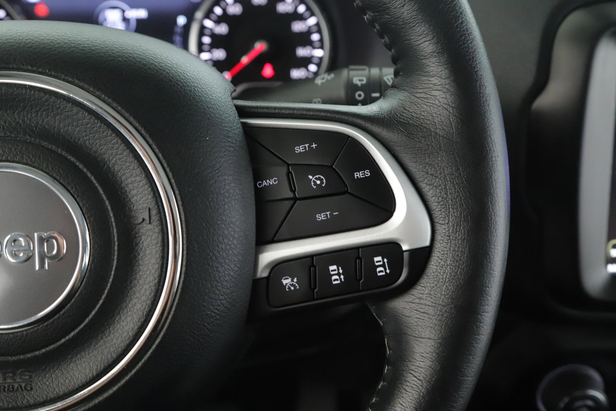 Used 2023 Jeep Renegade Limited w/ Sun/Sound Group image 11