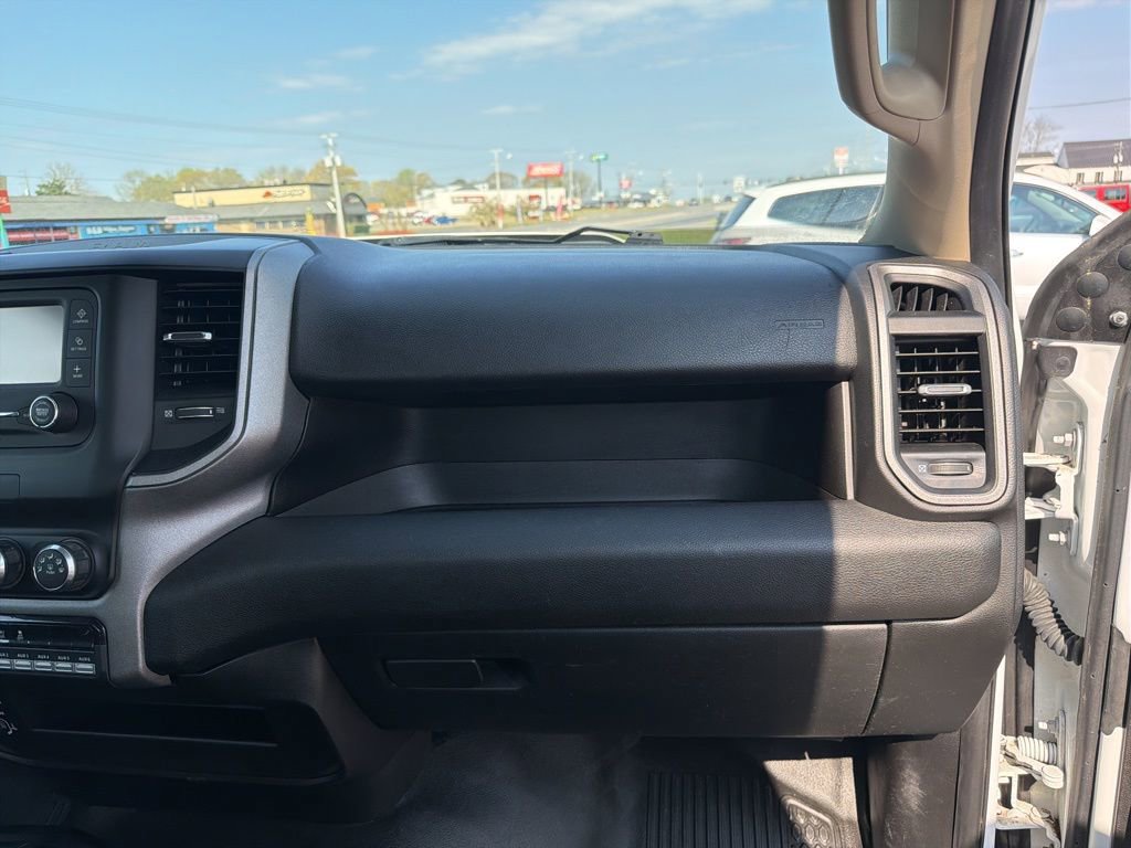Used 2019 RAM 3500 Tradesman w/ Chrome Appearance Group image 24