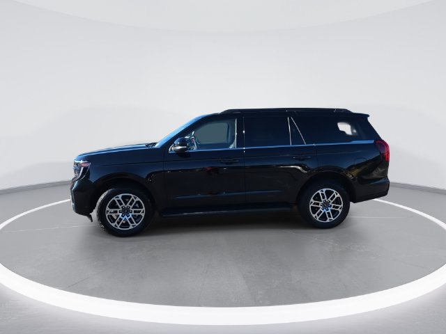 Used 2025 Ford Expedition Active AWD/4WD image 5