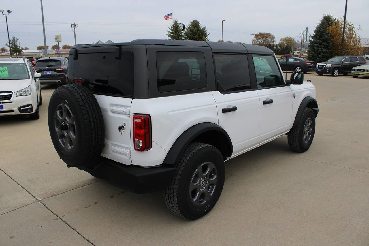 Used 2025 Ford Bronco Big Bend image 5