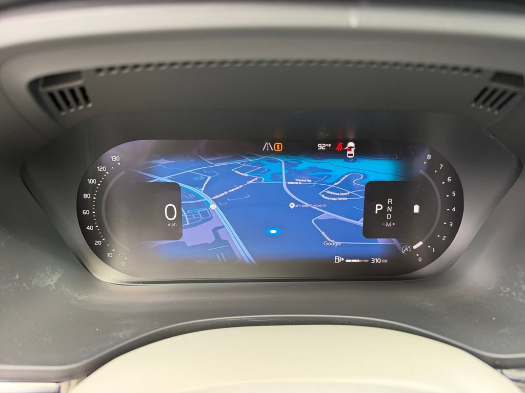 Certified 2025 Volvo XC60 B5 Ultra w/ Climate Package AWD/4WD image 24